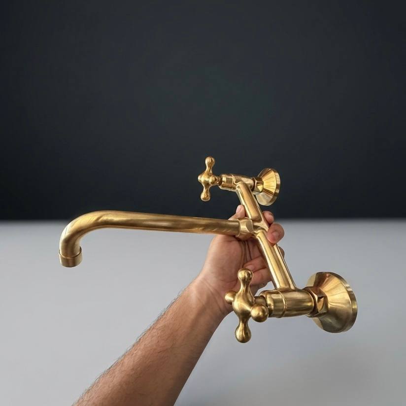 Robinet mural Alamo à valve apparente pour lavabo de salle de bain – Laiton non verni