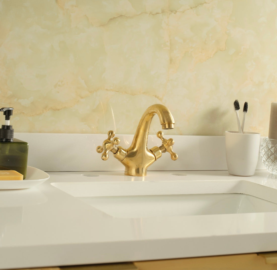 Robinet de salle de bain Twino monotrou – Laiton non verni