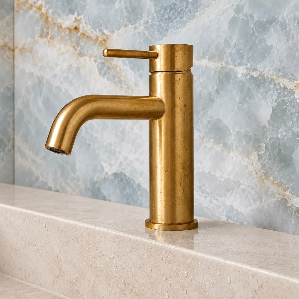 Robinet de salle de bain monotrou Novato – Laiton non verni