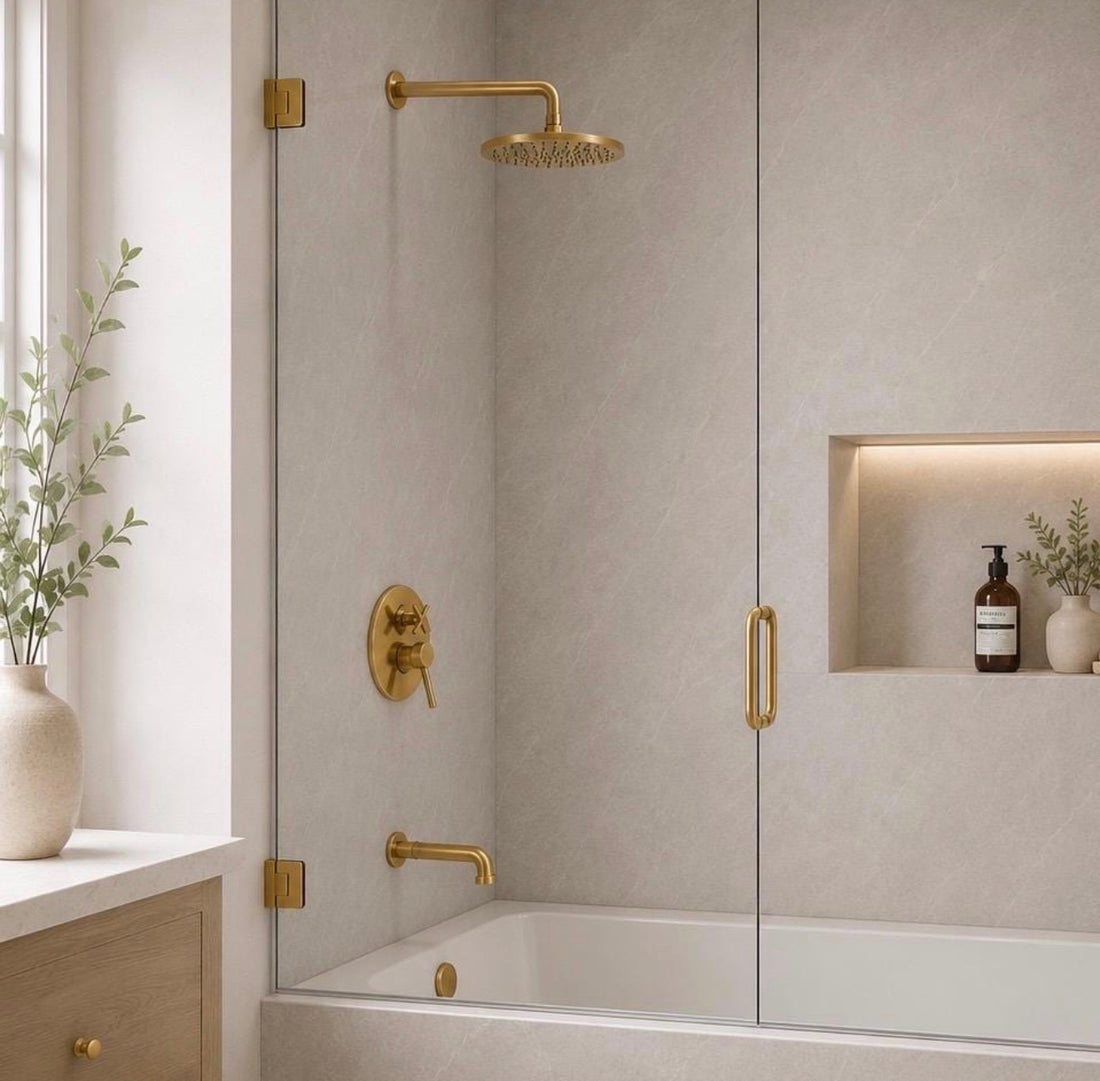 BANO Unlacquered Brass Tub & Shower System with Valve