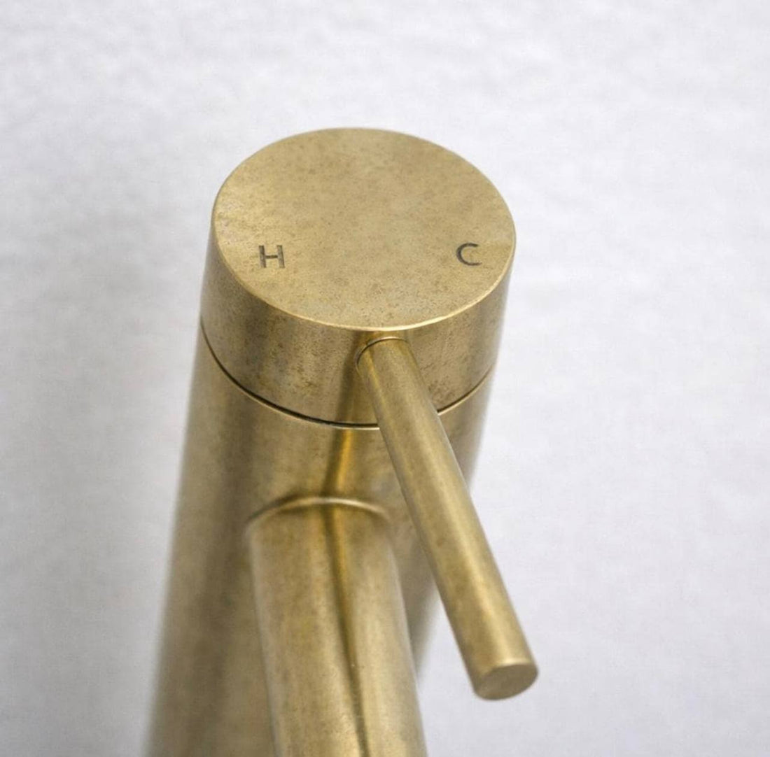 Napa Unlacquered Brass Single-Hole Vessel Sink Faucet