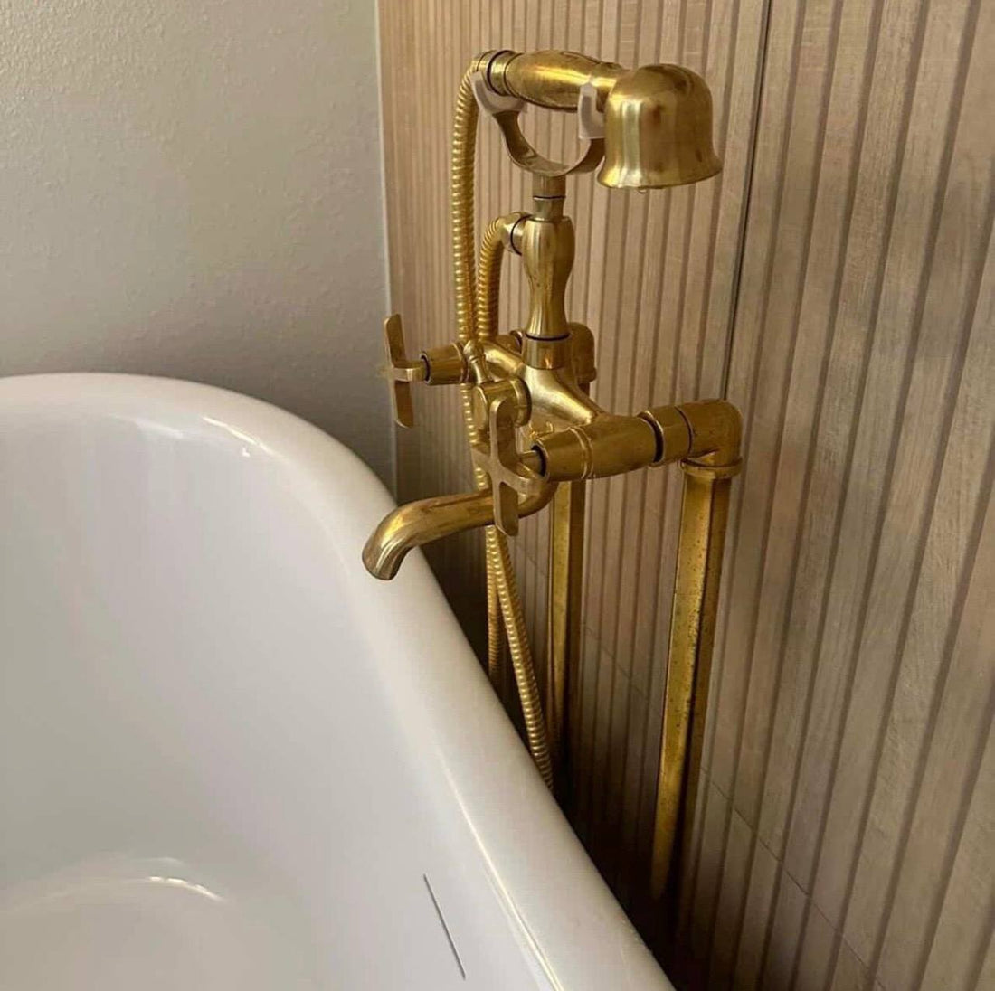 Hawaii Unlacquered Brass Freestanding Telephone Tub Filler